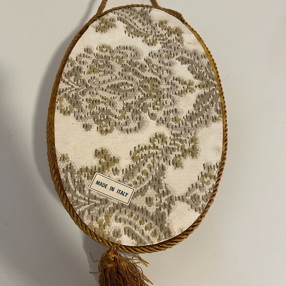 HANGING WALL ITALY VTG PLAQUE PORCELAIN ROSES ON GOLD VELVET BACKDRAFT-Preowned - Picture 2 of 6